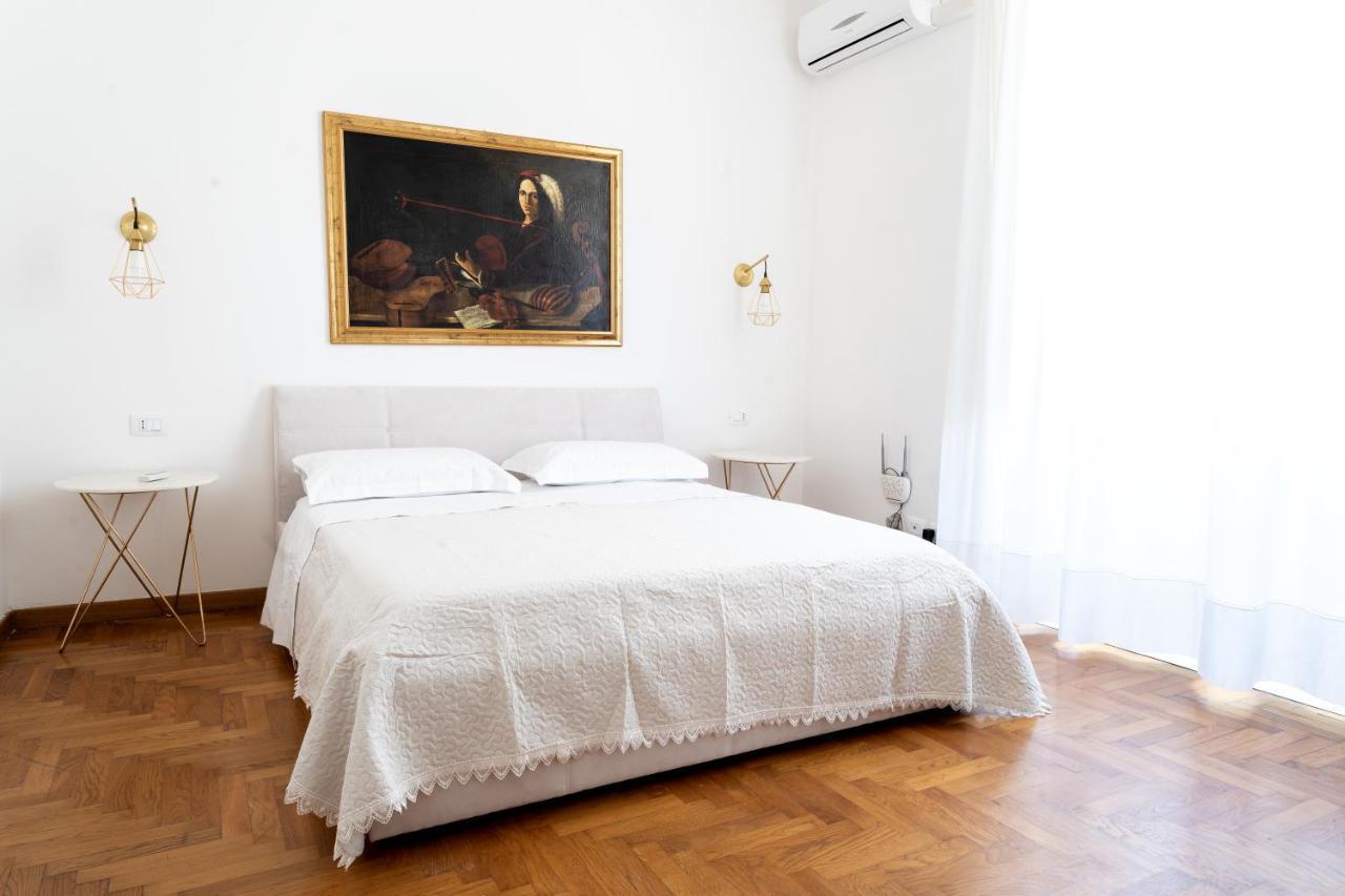 Casa Vacanze Il Duomo คาตาเนีย ภายนอก รูปภาพ